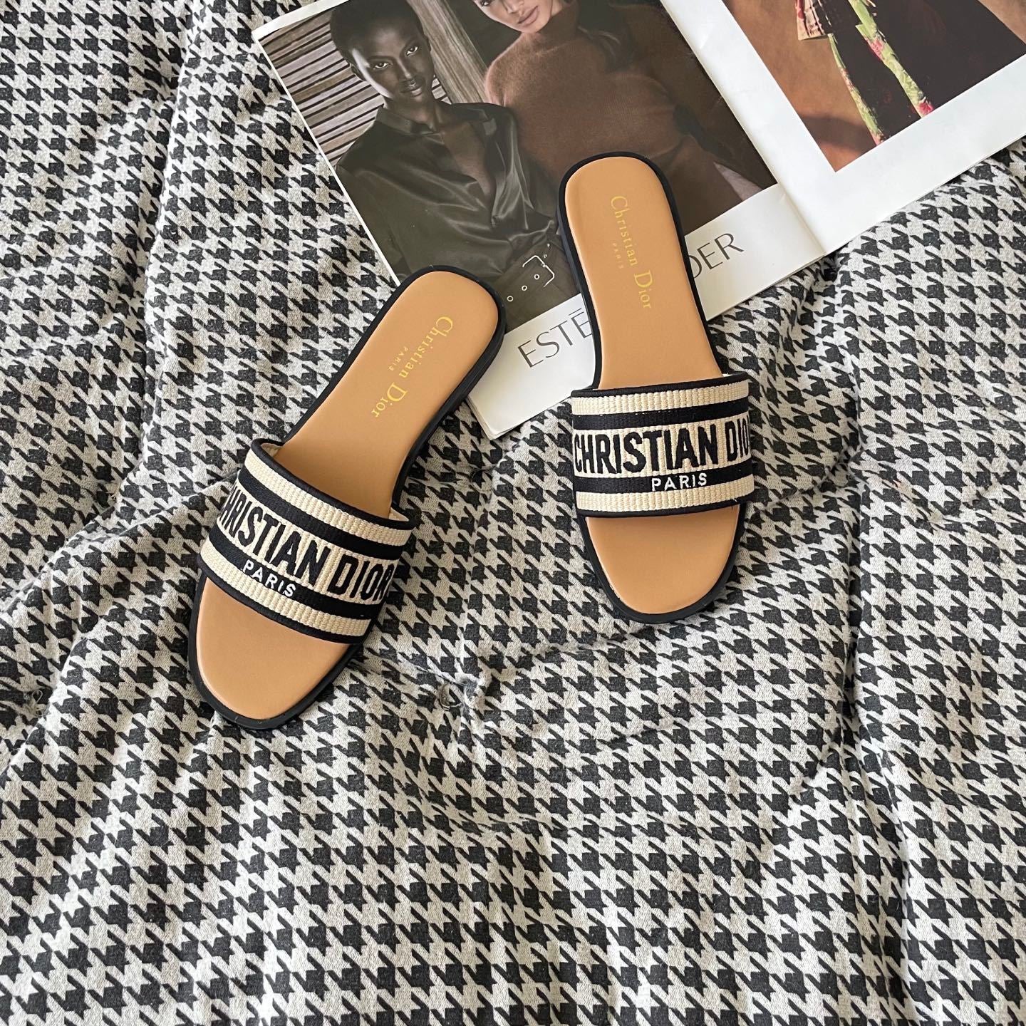 Sandales Christian Dior Paris
