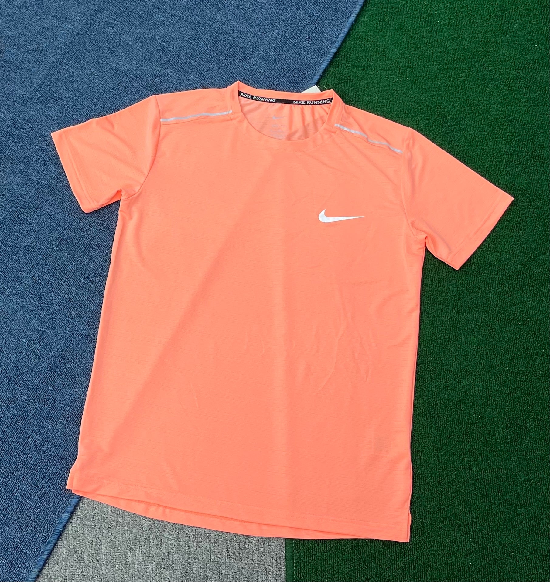 T-shirt Nike