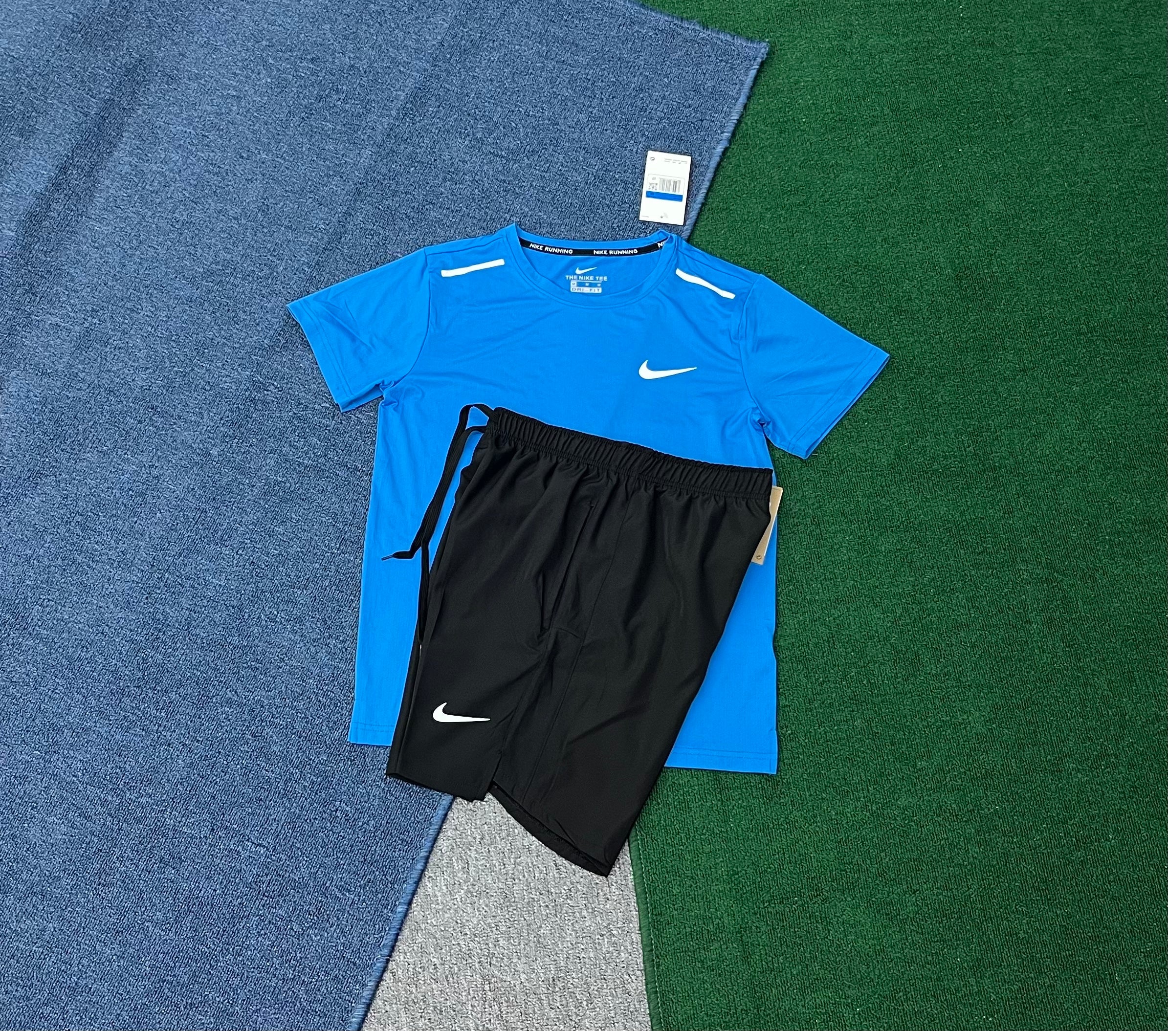 Ensemble Nike